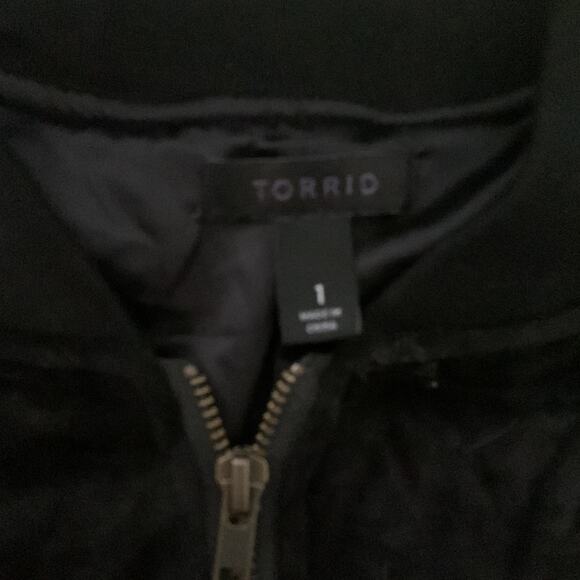 Torrid size 1 black velour jacket embroidery was cute coat lightweight track flr - Picture 4 of 10